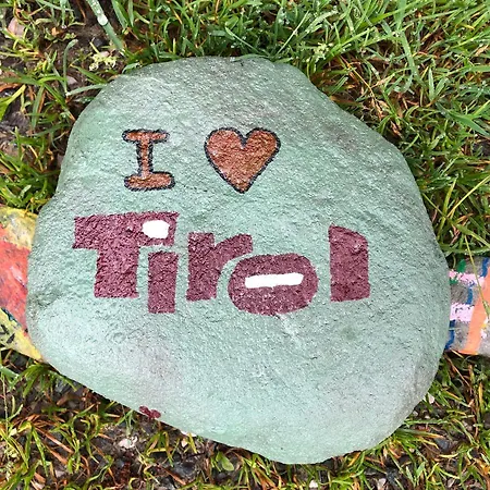 Sonnenschein Rebecca